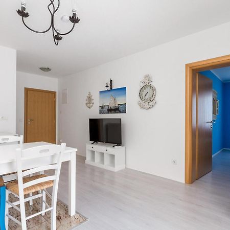 1 Bedroom Gorgeous Apartment In Mošćenička Draga Buitenkant foto
